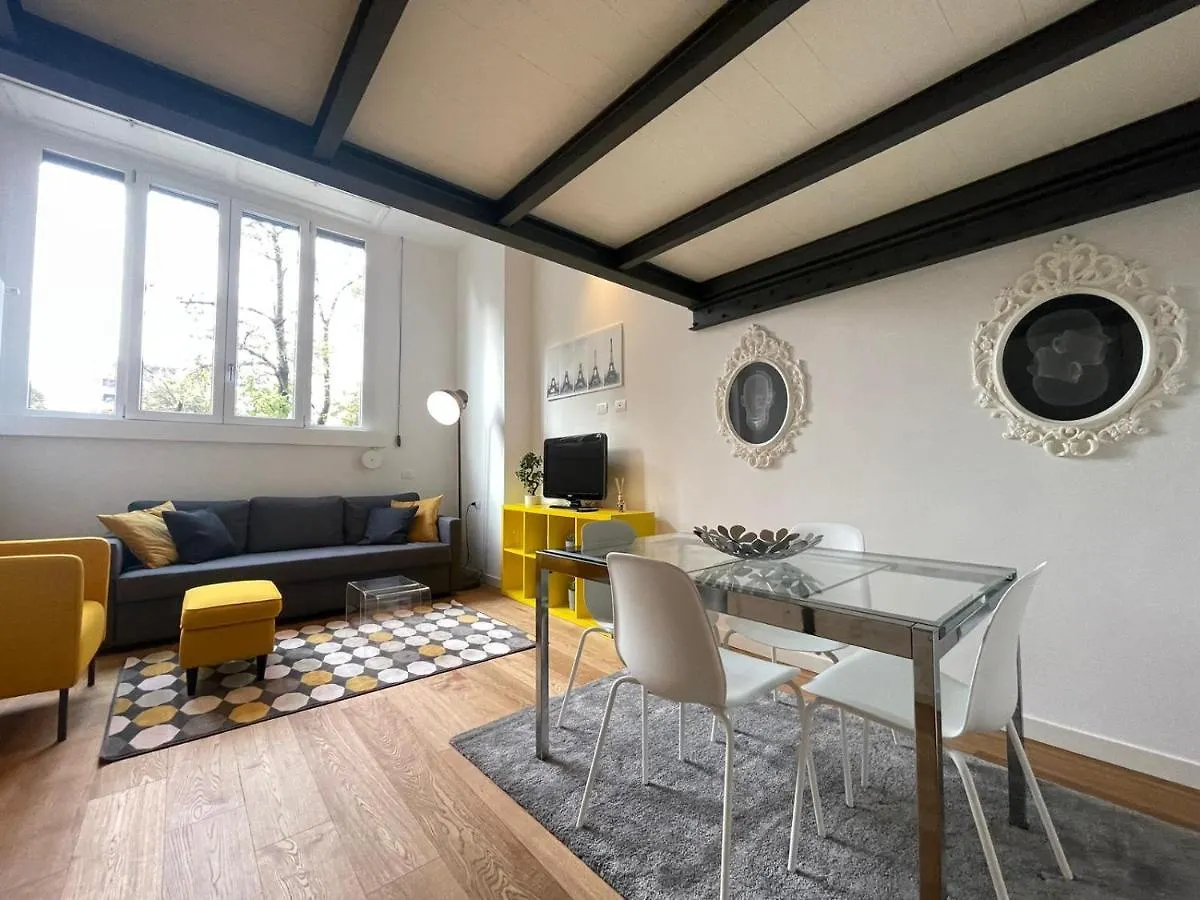 Navigli Design Loft - 7 Stops From Duomo, Ac, Netflix Apartment Milan