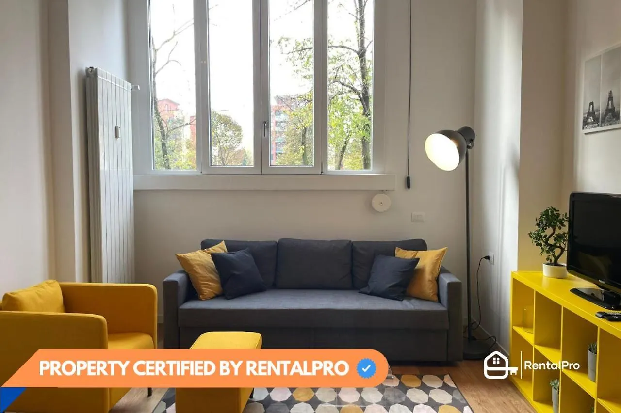Navigli Design Loft - 7 Stops From Duomo, Ac, Netflix Apartment Milan